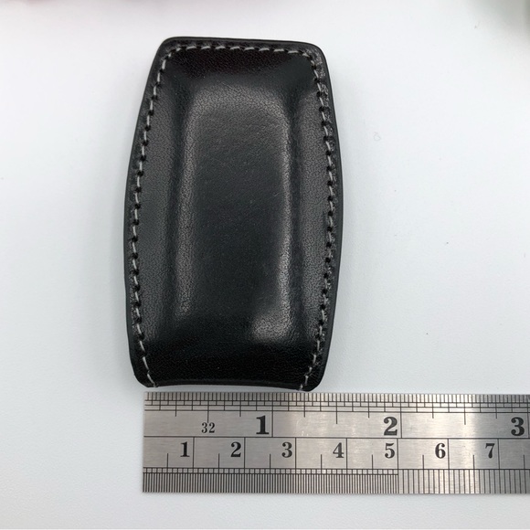 Sheridan Stitched Black Smooth Leather Magnetic Money Clip Holder Wallet - Picture 13 of 16